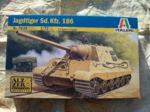 images/productimages/small/Jagdtiger Sd.Kfz.186 Italeri voor schaal 1;72 nw.jpg